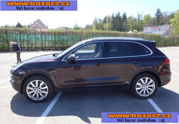 Porsche Cayenne S 4.2D r.v.2013 2.Maj. (281 kw)-2, inzerce-cz.cz Porsche Cayenne S 4.2D r.v.2013 2.Maj. (281 kw)