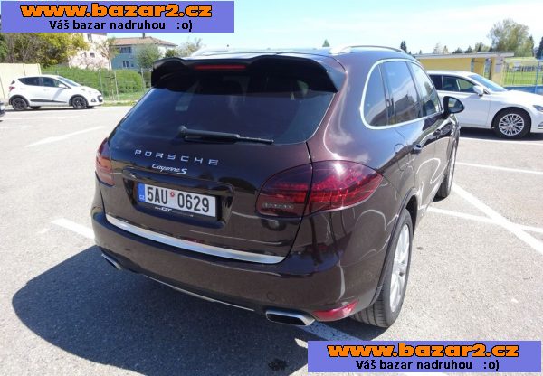 Porsche Cayenne S 4.2D r.v.2013 2.Maj. (281 kw)-4, inzerce-cz.cz Porsche Cayenne S 4.2D r.v.2013 2.Maj. (281 kw)