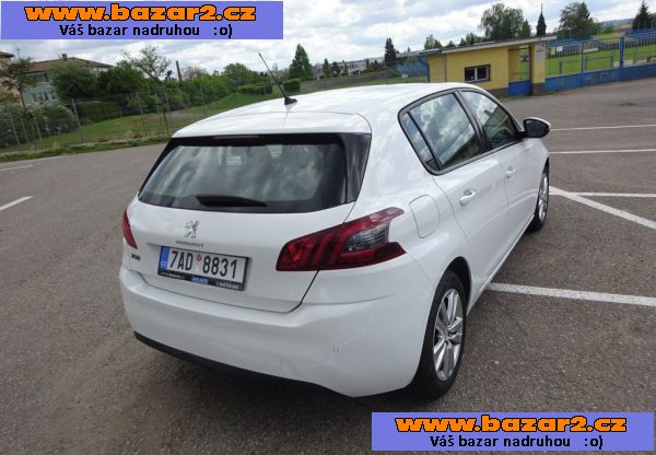 Peugeot 308 1.2 PureTech r.v.2018 (81 kw) ČR po rozvodech-4, inzerce-cz.cz Peugeot 308 1.2 PureTech r.v.2018 (81 kw) ČR po rozvodech