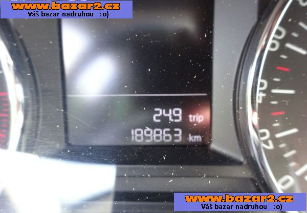 Škoda Octavia 1.6 TDI r.v.2015 (66 kw) serviska ČR