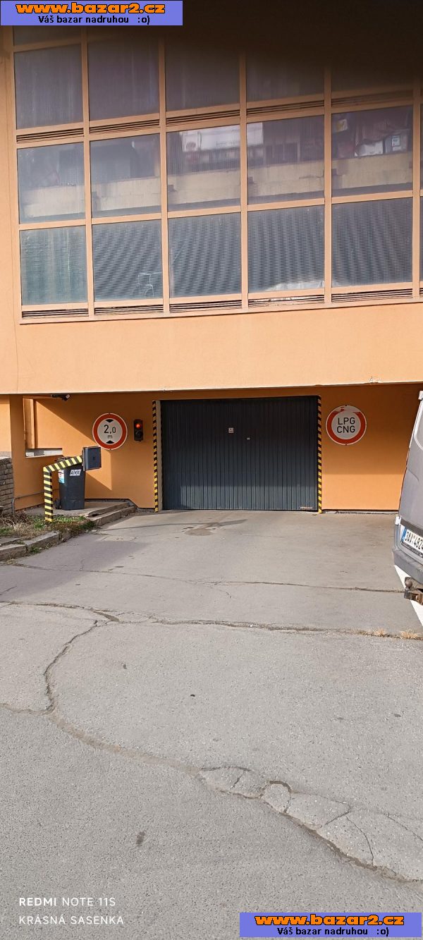 Levná moto garáž P 5 MOTOL,PROSEK,Střížkov