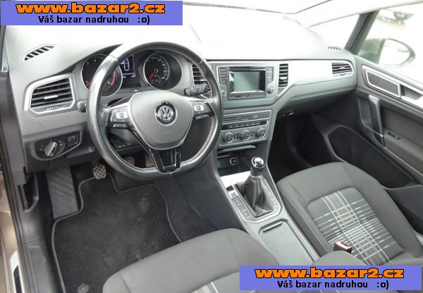 VW Gollf Sportsvan 1.2 TSI r.v.2015 (81 kw) servisní knížka