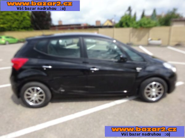 Hyundai ix 20 1.6i r.v.2013 (91 kw) 1.Majitel (57 000 km)-3, inzerce-cz.cz Hyundai ix 20 1.6i r.v.2013 (91 kw) 1.Majitel (57 000 km)