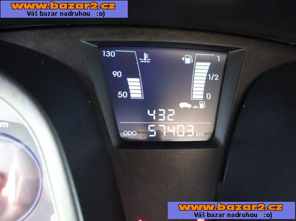 Hyundai ix 20 1.6i r.v.2013 (91 kw) 1.Majitel (57 000 km)-6, inzerce-cz.cz Hyundai ix 20 1.6i r.v.2013 (91 kw) 1.Majitel (57 000 km)