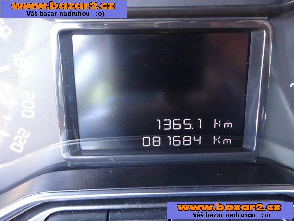 Citroën C3, 1.2 PureTech r.v.-2019 2.Majitelka-6, inzerce-cz.cz Citroën C3, 1.2 PureTech r.v.-2019 2.Majitelka