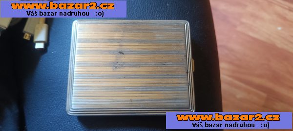 Prodám staré tabatěrky i po kusu cenu nabídněte.-4, inzerce-cz.cz Prodám staré tabatěrky i po kusu cenu nabídněte.