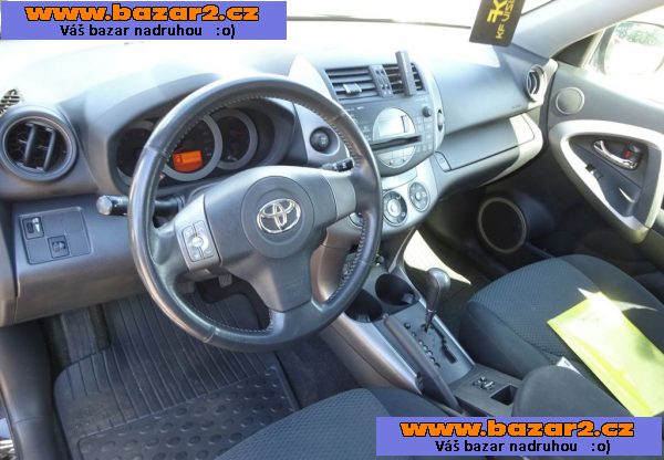 Toyota Rav 4 2.0i r.v.2006 (112 kw) AUTOMAT