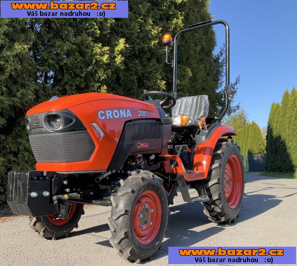 Traktor - malotraktor 26 koní, 4x4 na SPZ