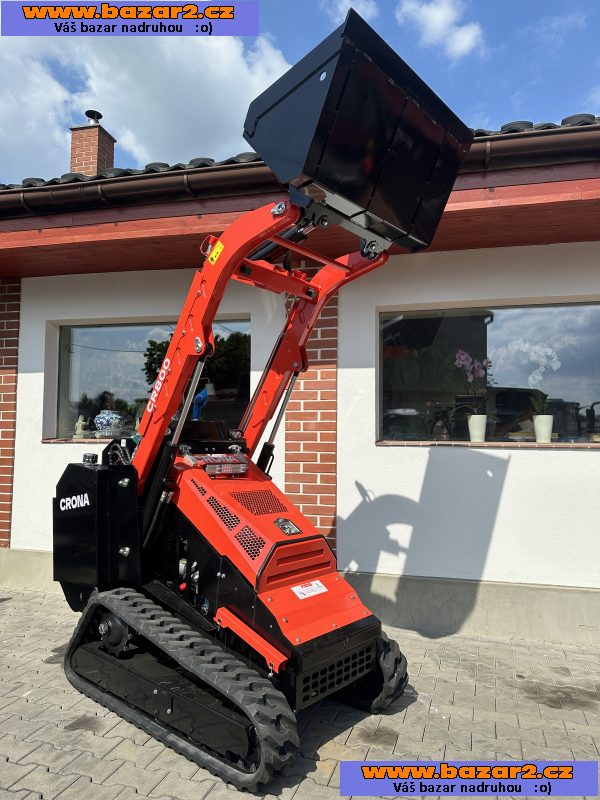 Smykový nakladač CR800- Kubota, 17,1 KW-2, inzerce-cz.cz Smykový nakladač CR800- Kubota, 17,1 KW