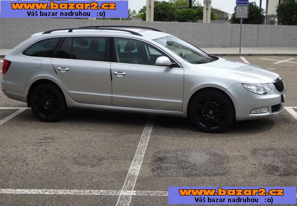 Škoda Superb 2.0 TDI Combi r.v.2012 (125 kw) Koupeno v ČR