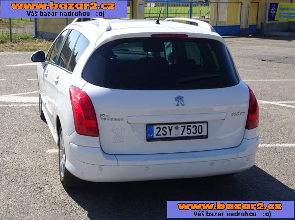 Peugeot 308 1.6 VVTi Combi SW r.v.2014 (88 kw) 1.MAJITEL-4, inzerce-cz.cz Peugeot 308 1.6 VVTi Combi SW r.v.2014 (88 kw) 1.MAJITEL
