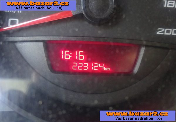 Seat Mii, 1.0 MPI r.v.-2016 (44 KW) SERVISKA-6, inzerce-cz.cz Seat Mii, 1.0 MPI r.v.-2016 (44 KW) SERVISKA