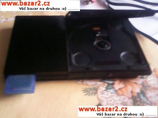 PS2 konzole ovladace a hry