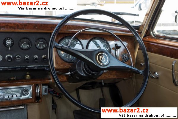 Prodám veterána  Daimler V8 250 z roku 1966