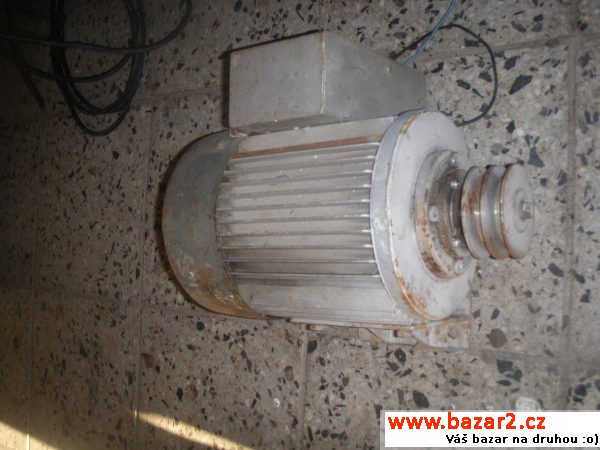 Elektromotor s chráničem napětí