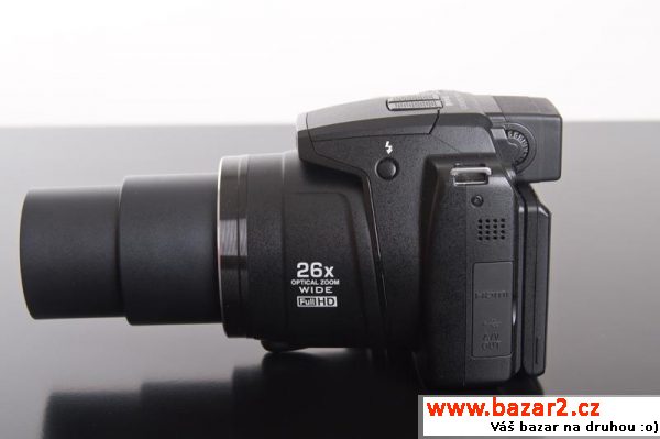 Nikon Coolpix P100