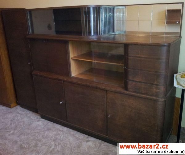 Starožitný sekretář 30. léta 