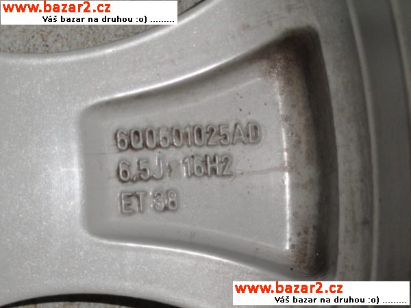 VW Polo GTI 16