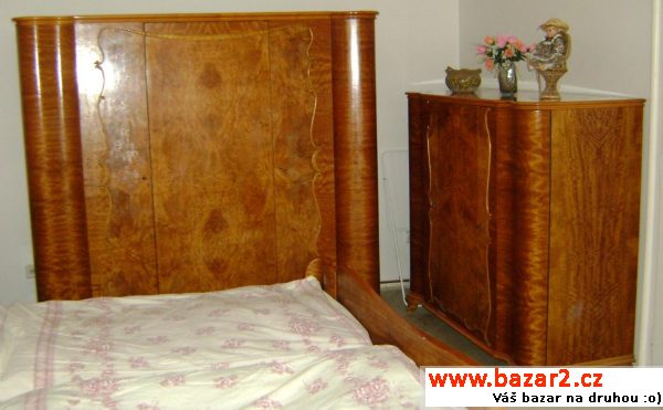 Starožitná ložnice z r. 1937