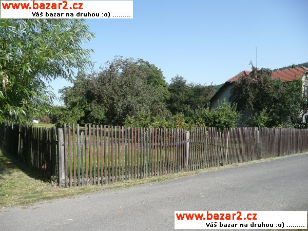 Prodám pozemek na stavbu rodinného domu