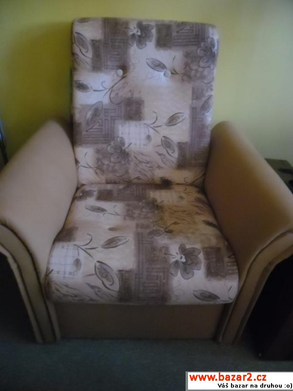 Rok nová sedačka + 2 křesla, levně!