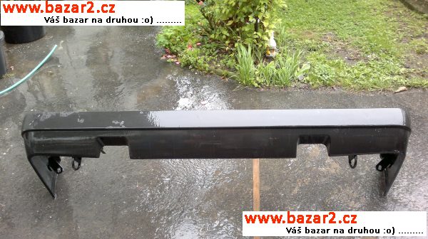T 613 nárazník zadní