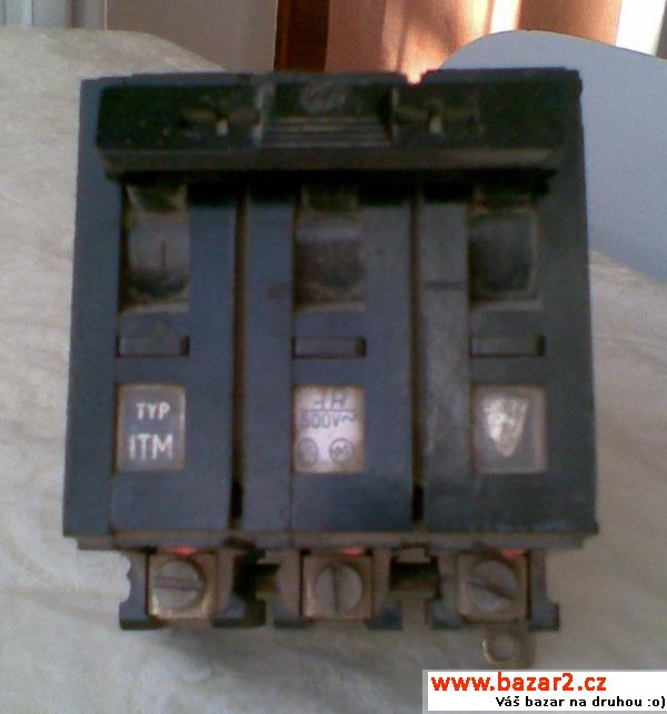 Prodám 3f motorový jistič