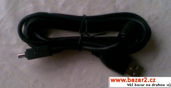 Nový USB kabel k fotoaparátu