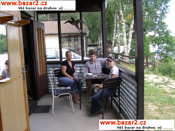 Pronajmu rekr. chatu přímo u vody - jižní čechy
