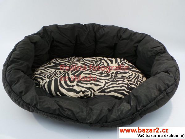 Pelech Ferplast Sofa 12 černý, zebra