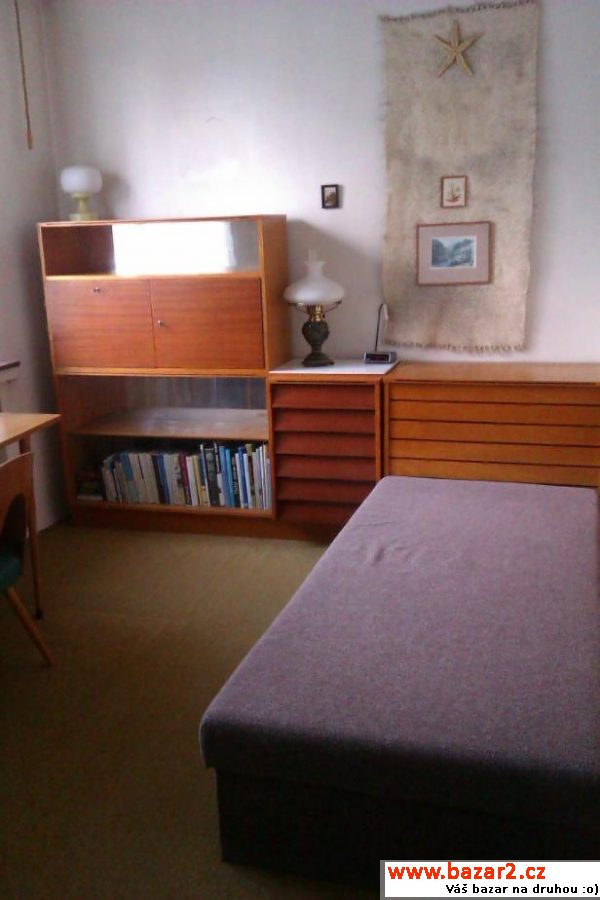 Daruji nábytek za odvoz (Praha 10)