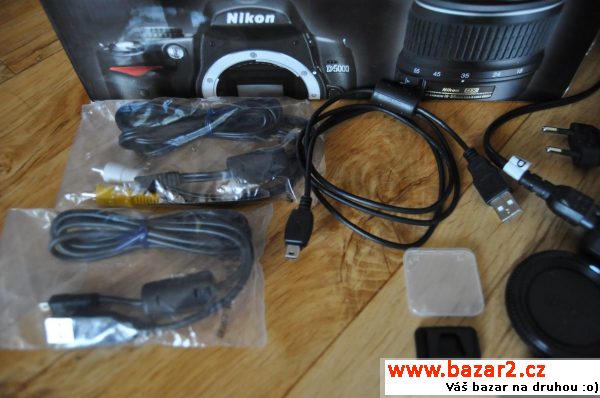 Nikon D5000 + objektiv 18-55 