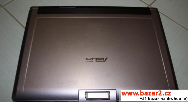 Asus F5R - Dvoujádro Intel, ATi