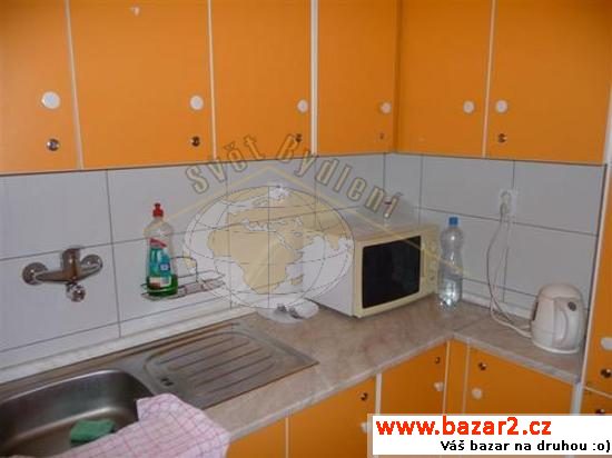2kanceláře,30m2,P5,Zličín,Administrativní budova