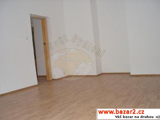 3x  kancelář/obchodní prostor,84m2, P-3 Žižkov ul: