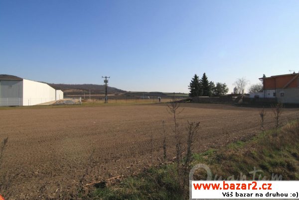 Komerční pozemek 1505 m2, MB 