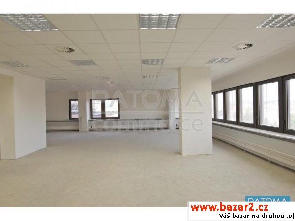 Pronájem flexibilních kancelářských prostor 212m2,