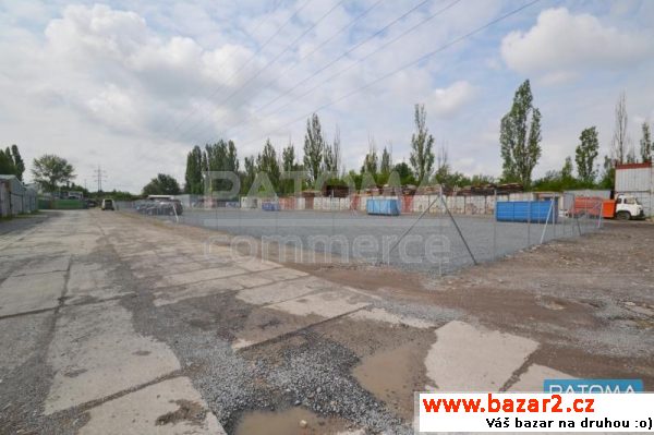 Pronájem zpevněné plochy 1000 m2 v Praze 10