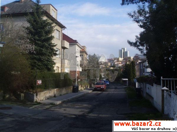 N - Prodej čtyřpodlažní vily, pozemek 654 m2,