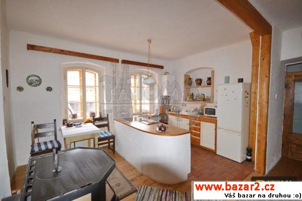 Prodej zrekonstruovaného domu 4+1/T, 150m2, Kladno