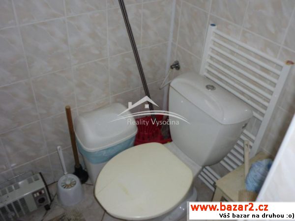 Chalupa 3+1 Kamenice, 19 km Jihlava.kanalizaci a
