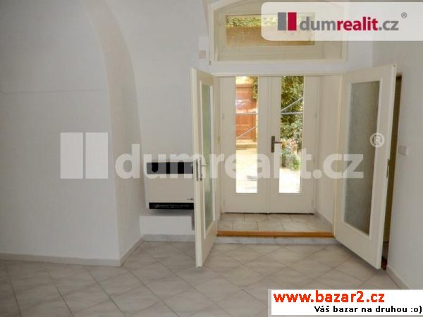 Pronájem komerčních prostor 44 m2,.Dumrealit.cz