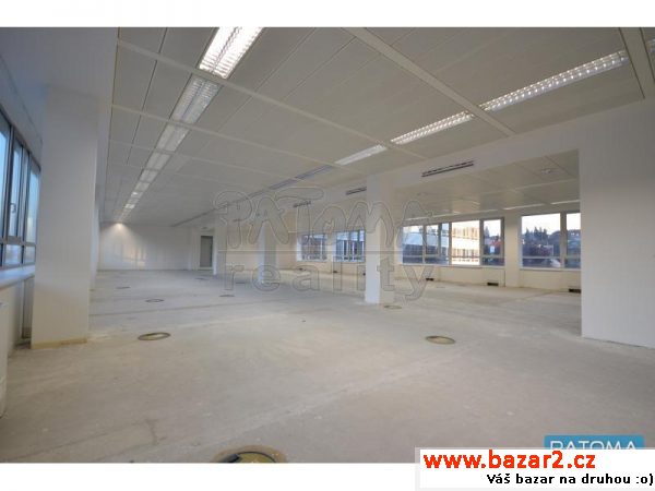 Pronájem kanceláří v moderním office centru o