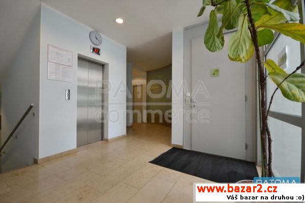 Pronájem moderních kanceláří 242m2, Praha 2, ul.