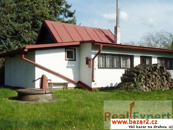 Prodej hezké chaty 4+1, 69 m2, výjimečný pozemek
