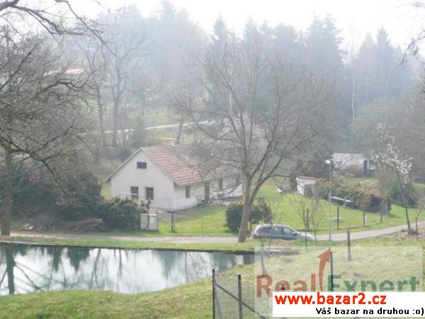 Prodej pěkného rodinného domu, 2+kk, Horní Bradlo