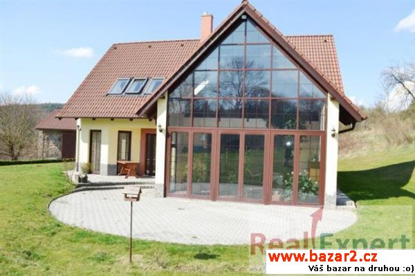 Prodej exkluzivního RD, 8+2, 307 m2, Jílové u