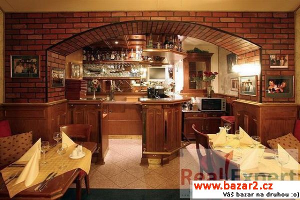 Prodej hotelu - 16pokojů + restaurace a zázemí,