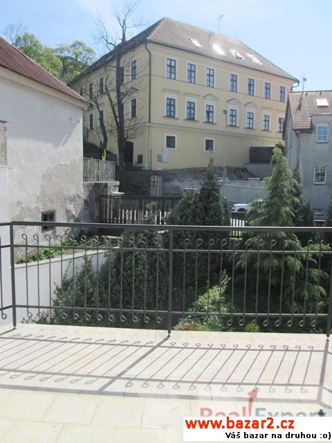 Samostatný luxusní RD 8+2kk/T/B, 340m2, Praha 6 -