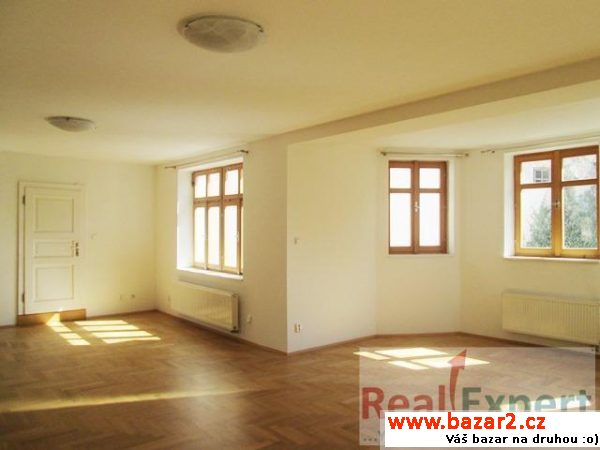 Samostatný luxusní RD 8+2kk/T/B, 340m2, Praha 6 -